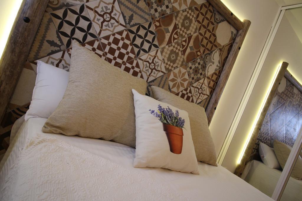 Pension Las Casitas De Santander Auto Check Exterior photo