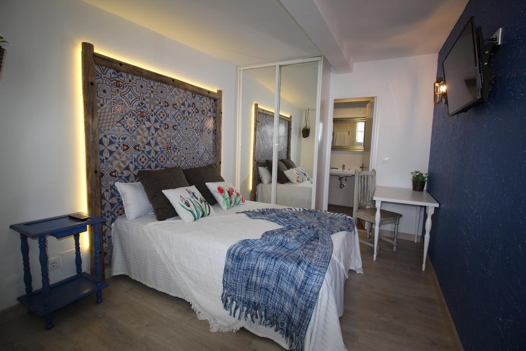 Pension Las Casitas De Santander Auto Check Exterior photo
